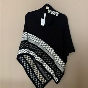 Poncho black and white brand new
